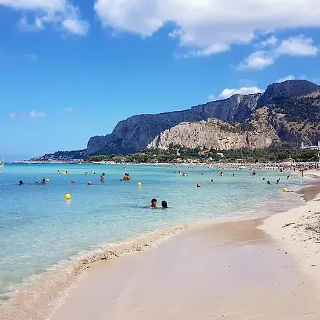 La Casa Degli Oleandri Dom wakacyjny *